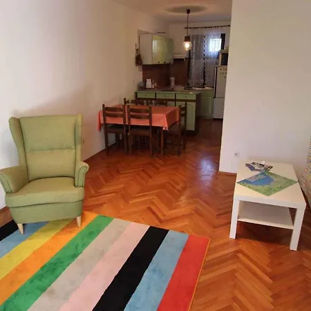 Apartment In Malinska/insel Krk 13204 Malinska